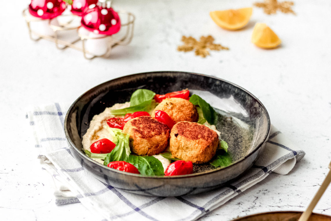 Kerstmenu Bloemkoolballetjes met witte bonencrème As Cooked By Ginger